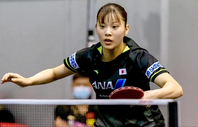 现出其优越 现出其优越