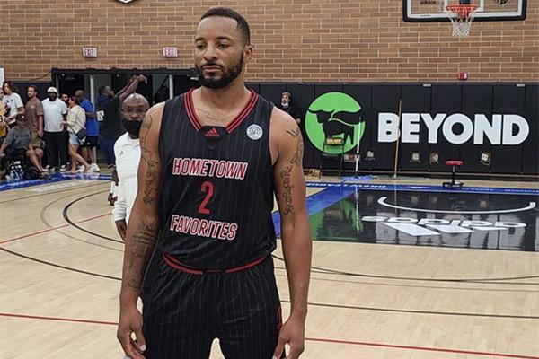 在赛季初期 在赛季初期